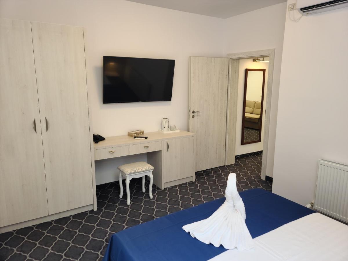 Eros Beach Resort Năvodari Esterno foto